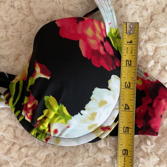 New Women’s Bikini Bathing Suit by Newport News - Picture 9 of 10